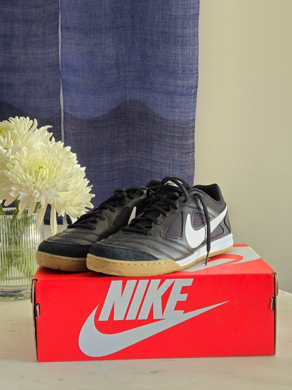 Nike Gato sneakers
